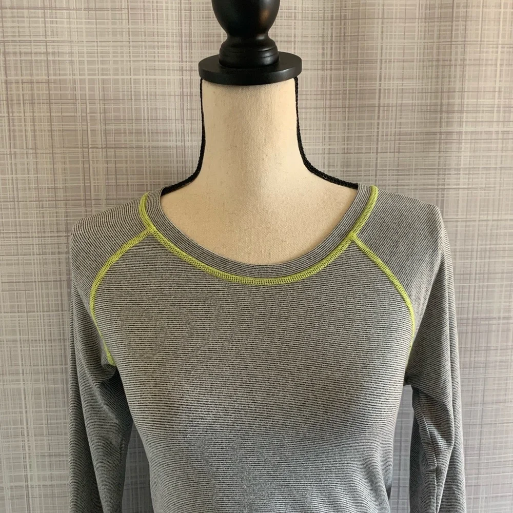 Lucy Striped Running Top with Thumb Holes